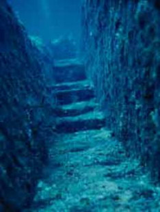 [Yonaguni_3[1].jpg]